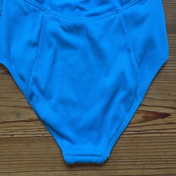 SO aqua blue ribbed lace open back moderate coverage one piece swimsuit SIZE L - Picture 5 of 8